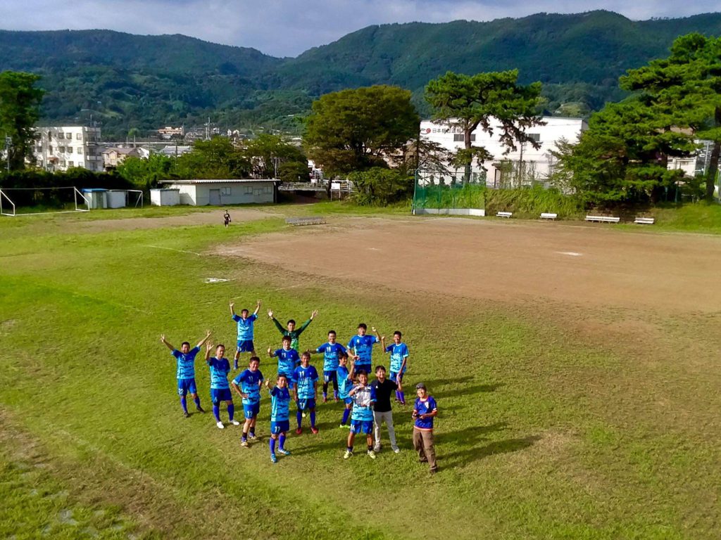 横浜tfc 神奈川県オーバー40シニアリーグのチームです サッカーユニフォーム作成のアクオレ 公式